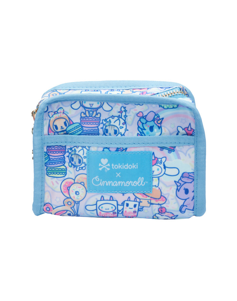 tokidoki-cinnamoroll-sweet-treats-toiletry-bag-01